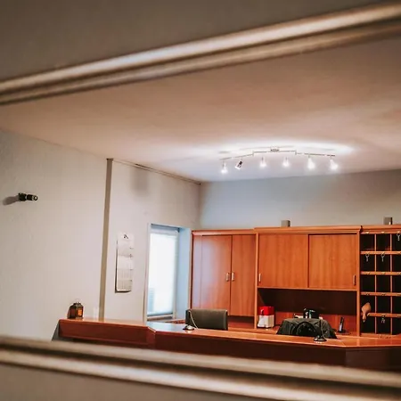 酒店 Astheimer Schloesschen 特里博