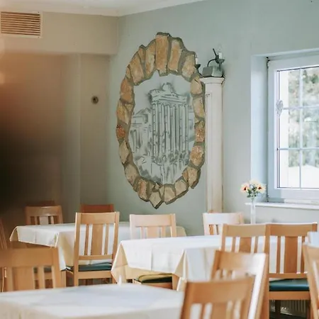 Astheimer Schloesschen Trebur