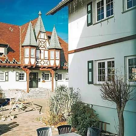 Astheimer Schloesschen 3*