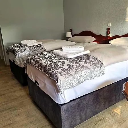 Hotel Astheimer Schloesschen 3*